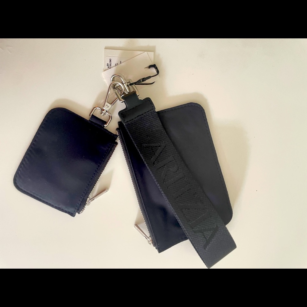 NWT New With Tag, Aritzia Twill Wristlet with Detachable Pouches